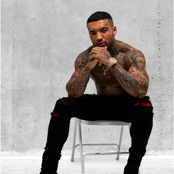 Jeans - Picture 1 of 7